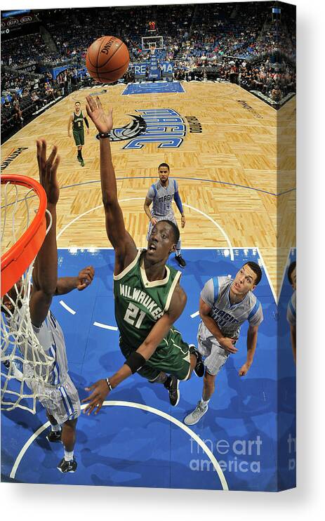 Nba Pro Basketball Canvas Print featuring the photograph Tony Snell by Fernando Medina
