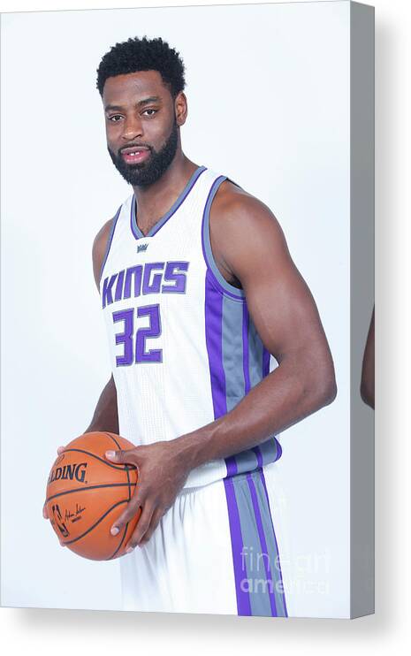 Nba Pro Basketball Canvas Print featuring the photograph Tyreke Evans by Rocky Widner