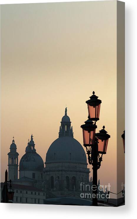 Italy Canvas Print featuring the photograph Venince in the Evening by Andy Myatt