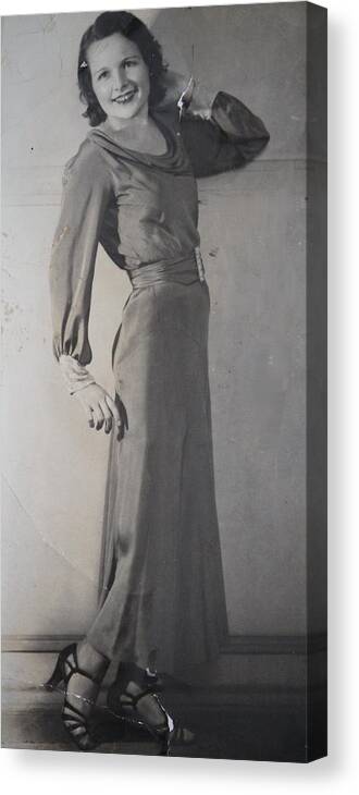 Artist Canvas Print featuring the photograph Velma Zerline Russell by Mary Russell
