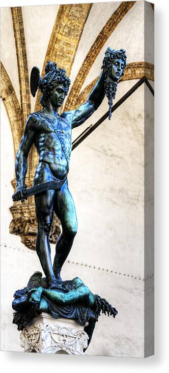 Perseus And Medusa Canvas Print featuring the photograph Florence - Perseus in the Loggia - side view short by Weston Westmoreland