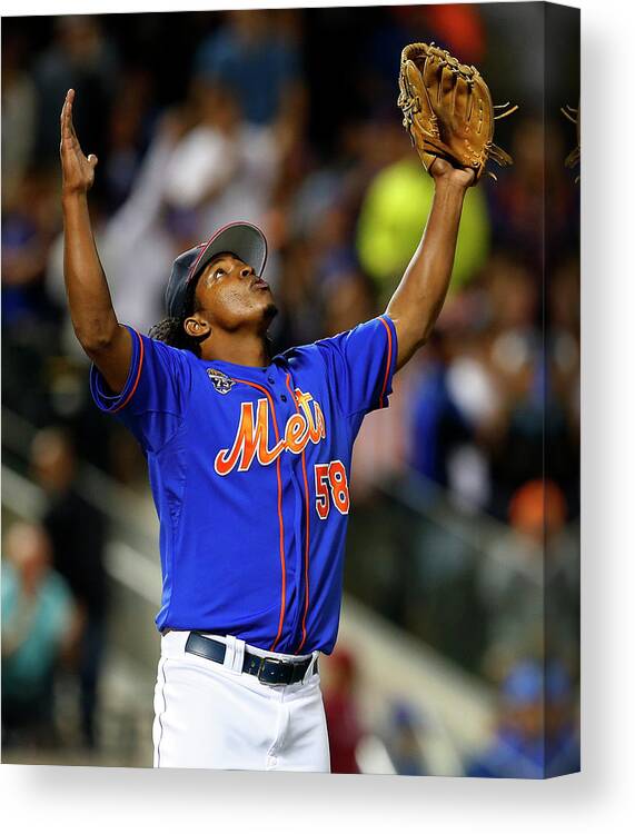Ninth Inning Canvas Print featuring the photograph Texas Rangers V New York Mets by Rich Schultz