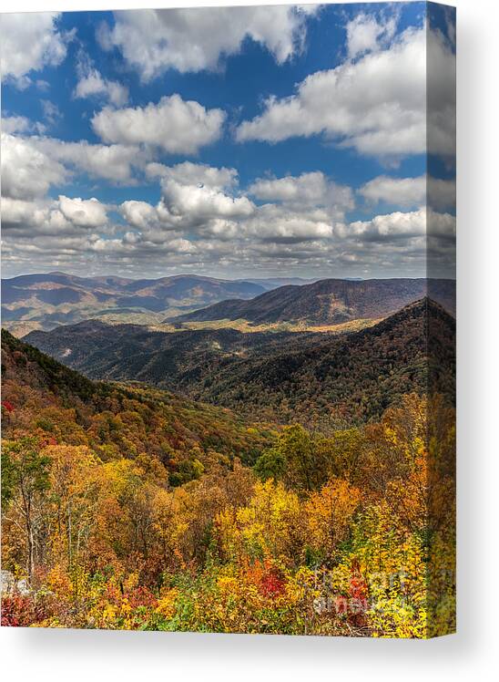 Fort-mountain Canvas Print featuring the photograph Fort Mountain by Bernd Laeschke