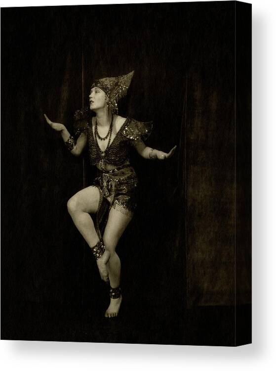 Costume Canvas Print featuring the photograph Gilda Gray In Character As A Javanese Dancer by Edward Steichen