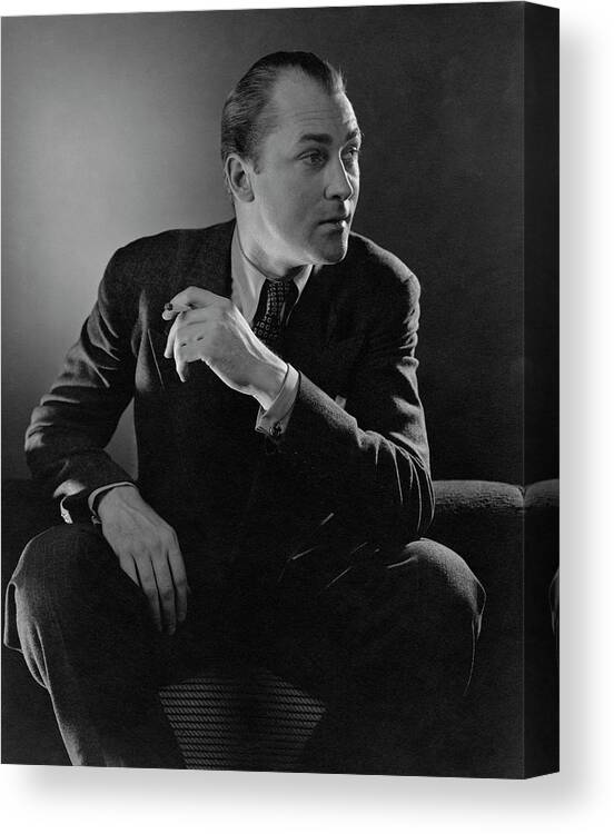 Theater Canvas Print featuring the photograph Portrait Of Actor Brian Aherne by Edward Steichen