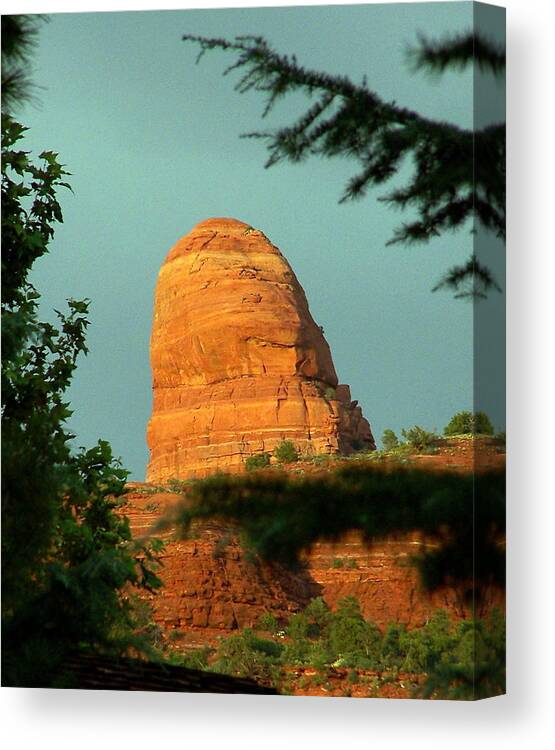 Red Rock Canyon Canvas Print featuring the photograph Sedona - 10 by Dean Ferreira