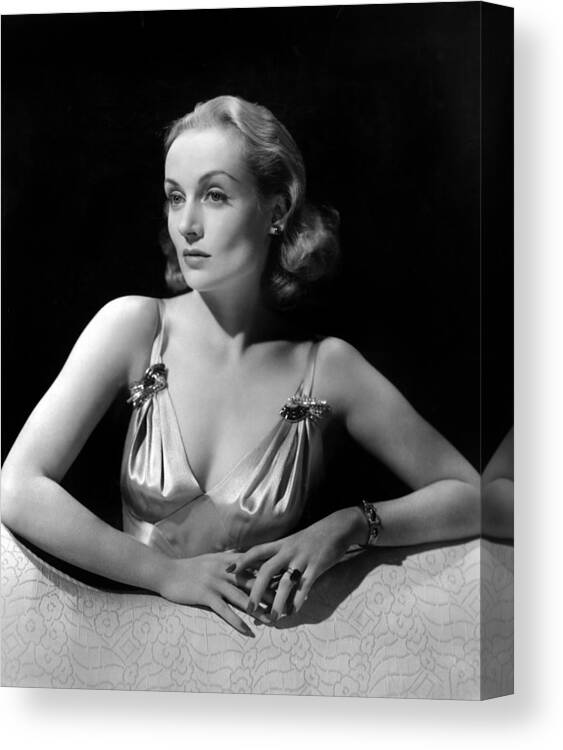 1940 Movies Canvas Print featuring the photograph Carole Lombard In Publicity For Vigil by Everett