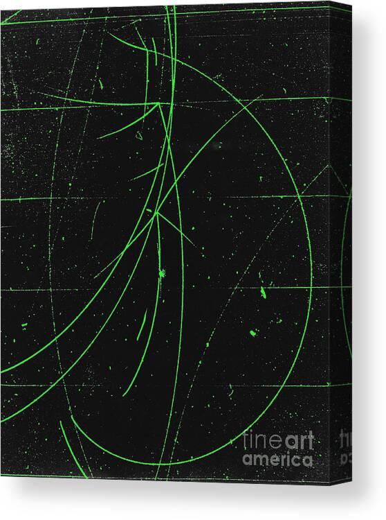 History Canvas Print featuring the photograph Particle Tracks In Cloud Chamber by Omikron