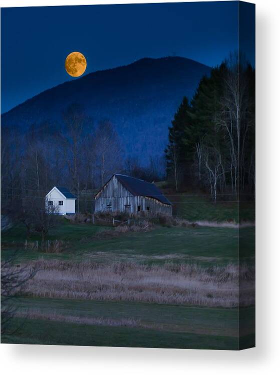 Moon Canvas Print featuring the photograph Burke Barn and Super Moon by Tim Kirchoff