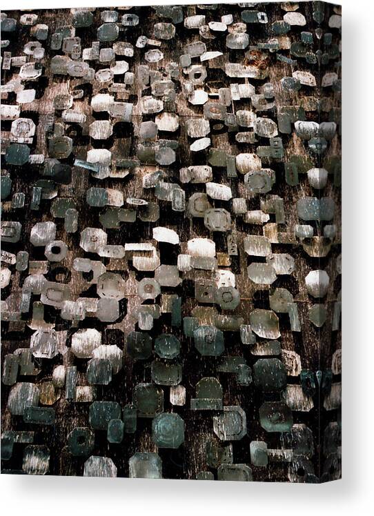 Sculpture Canvas Print featuring the photograph Communal Living by Kerry Obrist