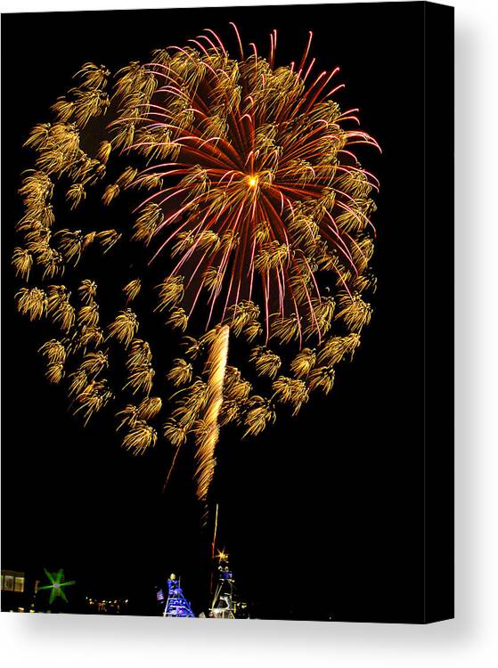 Firework Canvas Print featuring the photograph Fireworks 10 by Bill Barber