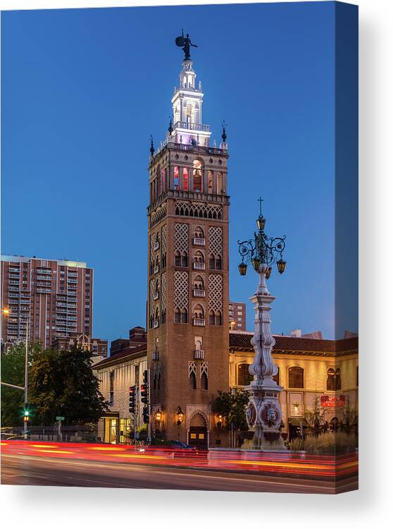 Giralda Tower Canvas Print featuring the photograph Giralda Tower by Joe Kopp