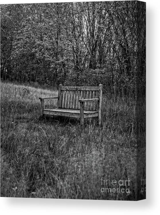 Bench Canvas Print featuring the photograph Old Bench Concord Massachusetts by Edward Fielding