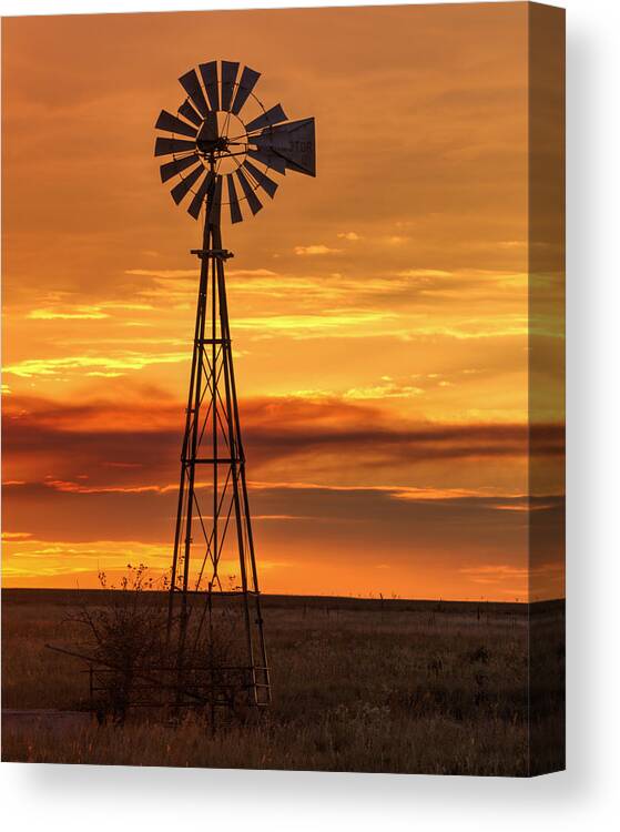 Kansas Canvas Print featuring the photograph Sunset Windmill 01 by Rob Graham