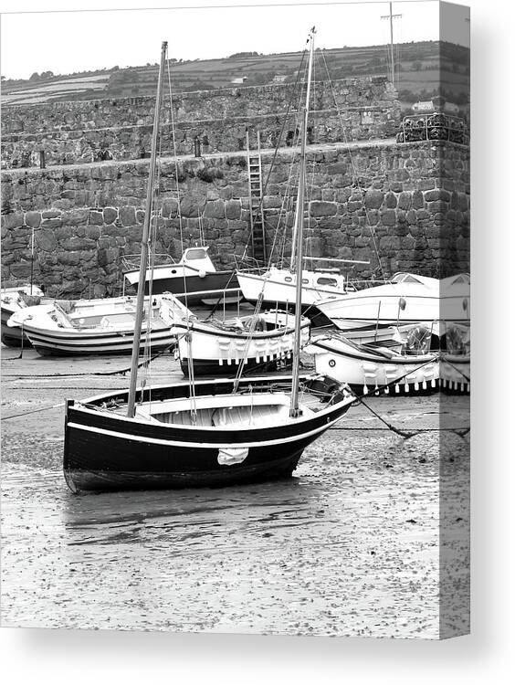 Boat Pics Canvas Print featuring the photograph The fishing boat by Ed James