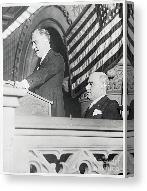 People Canvas Print featuring the photograph Franklin Roosevelt Delivering A Speech by Bettmann