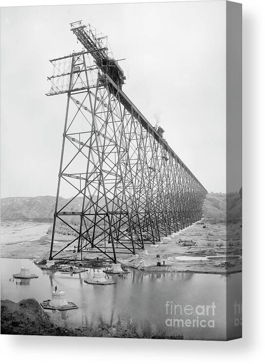 1900s Canvas Print featuring the photograph Lethbridge Viaduct Construction by Library Of Congress/science Photo Library
