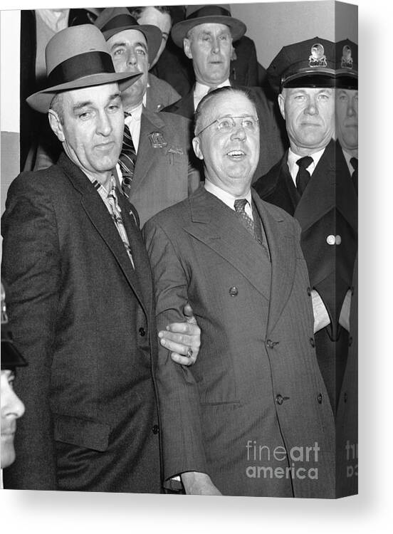 People Canvas Print featuring the photograph New York Police Arrest Accused Mad by Bettmann