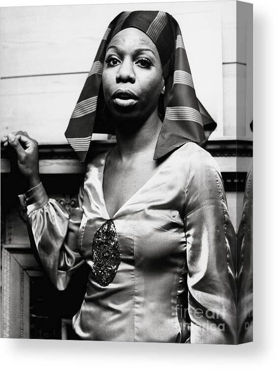 Singer Canvas Print featuring the photograph Singer Nina Simone Dressed In Pharaoh by Bettmann