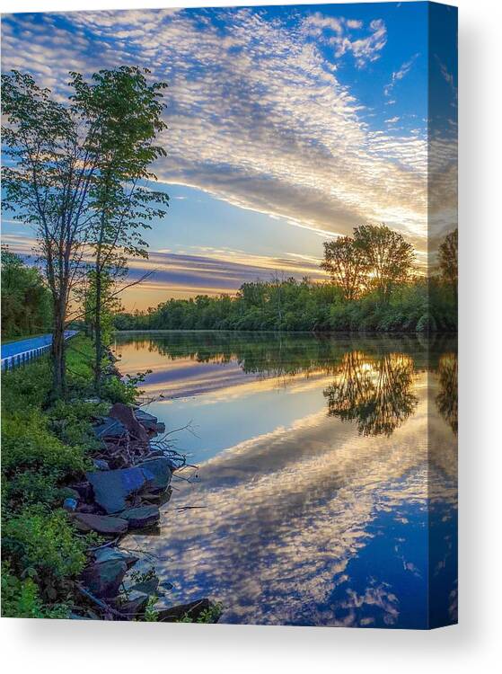  Canvas Print featuring the photograph Sunrise over the Champlain Canal by Kendall McKernon