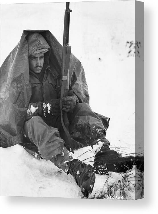 Rifle Canvas Print featuring the photograph U.s. Soldier During Winter Fighting by Bettmann