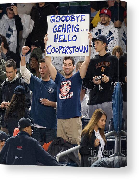 People Canvas Print featuring the photograph Lou Gehrig and Derek Jeter by Icon Sports Wire