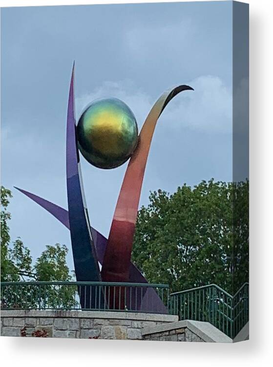 Sculpture Canvas Print featuring the photograph Aspire at App State 1/4 by Lee Darnell