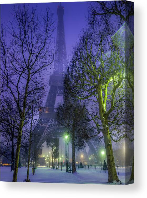 Champ De Mars Canvas Print featuring the photograph Paris In The Snow by Serge Ramelli