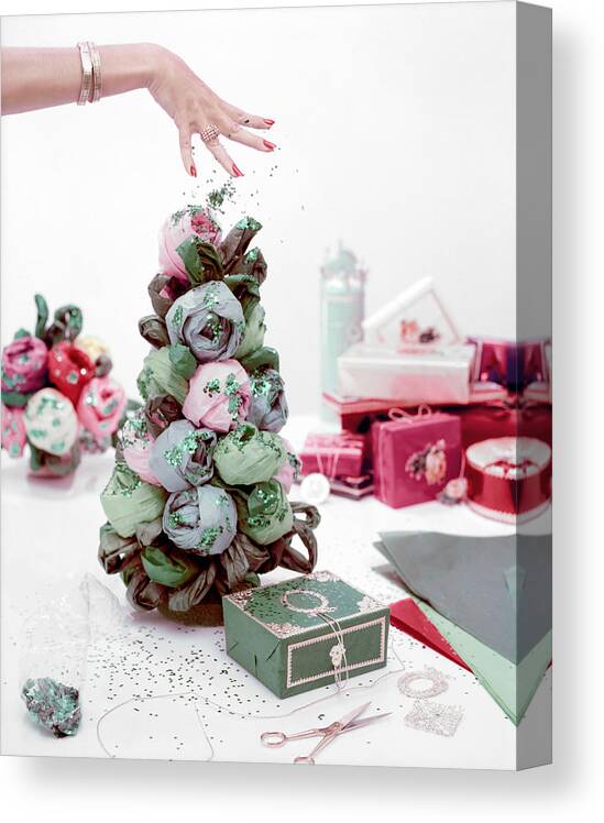 Holiday Canvas Print featuring the photograph Wrapping Paper Christmas Tree by Frances McLaughlin-Gill
