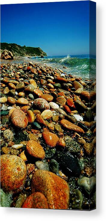 Ocean Canvas Print featuring the photograph Rocky Coast by Kevin Hurley