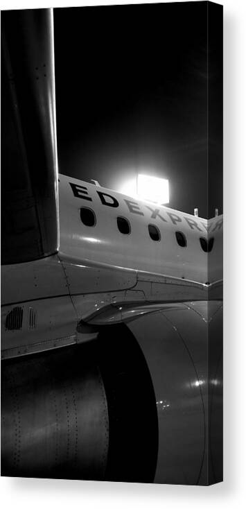 Airline Canvas Print featuring the photograph E175 Waiting by Michael Hopkins