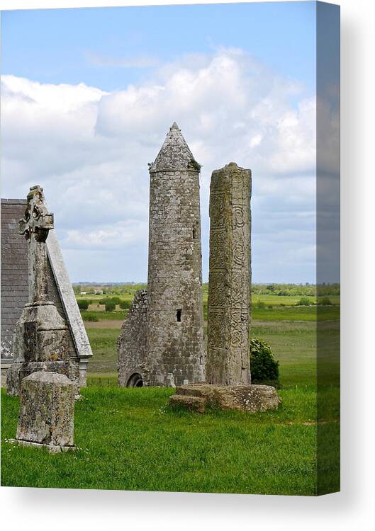 Irish Canvas Print featuring the photograph Clonmacnoise Towers by Suzanne Oesterling