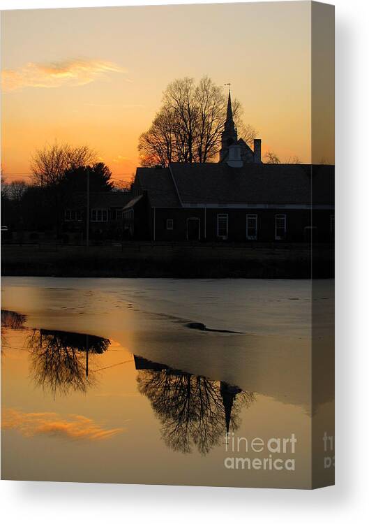 Sunset Canvas Print featuring the photograph Harrisville Sunset by Lili Feinstein