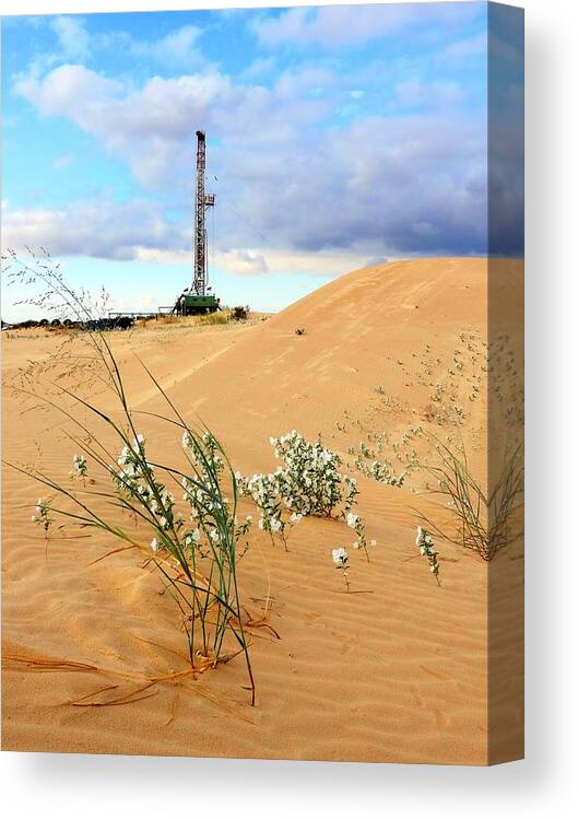 Precision Rig 10 Canvas Print featuring the photograph Precision Rig 10 Near Monahans by Lanita Williams