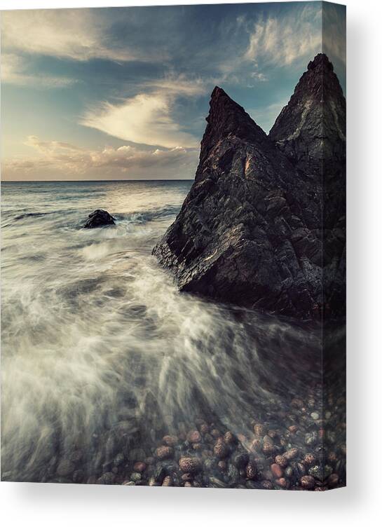 Extreme Terrain Canvas Print featuring the photograph Rugged Coast by Shaunl