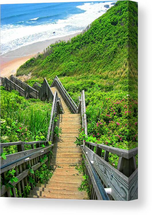 Block Island Canvas Print featuring the photograph Staircase To Gem by Lourry Legarde