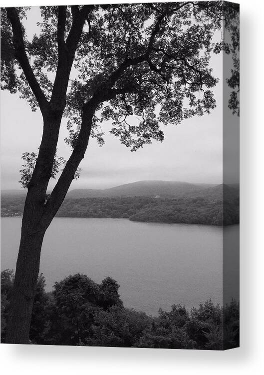 River Canvas Print featuring the photograph Across the Hudson by Frank Mari