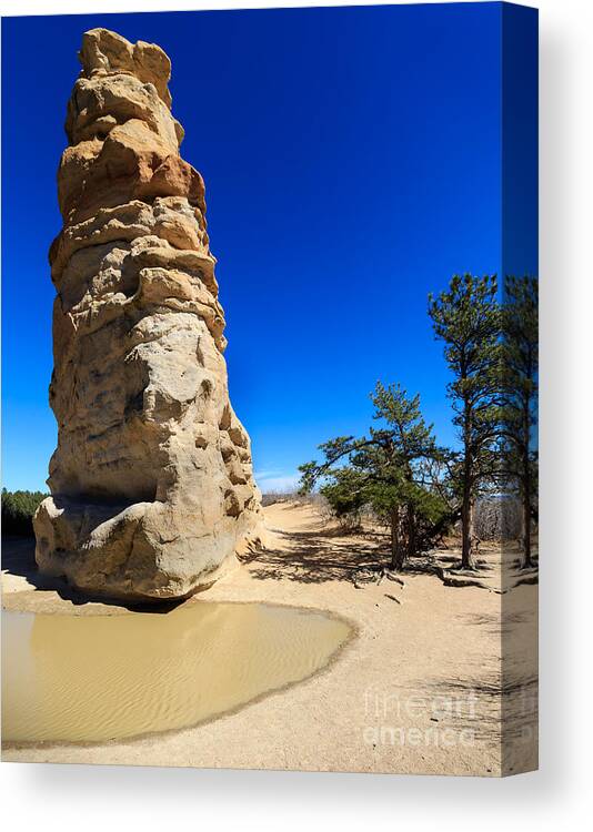 City Canvas Print featuring the photograph Monument Rock by Richard Smith