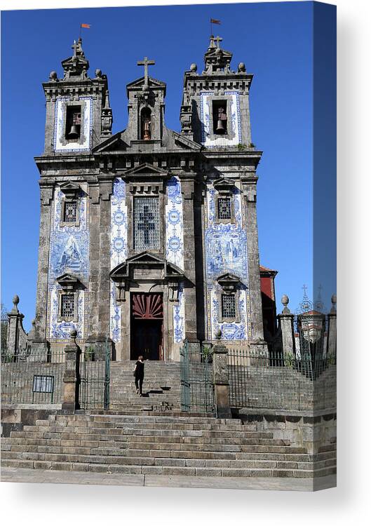 Portugese Architecture Canvas Print featuring the photograph Portugese Architecture 2 by Andrew Fare