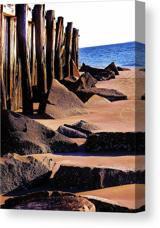 Ocean Canvas Print featuring the photograph Seawall by Leslie Revels