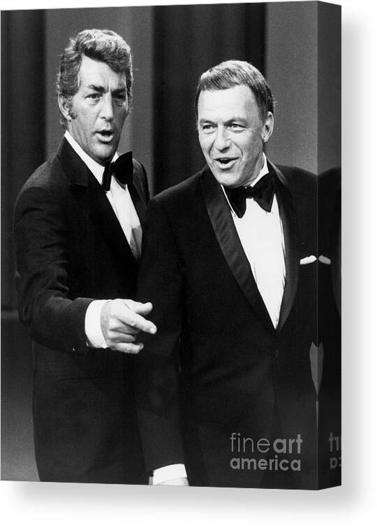 Singer Canvas Print featuring the photograph Dean Martin And Frank Sinatra Singing by Bettmann