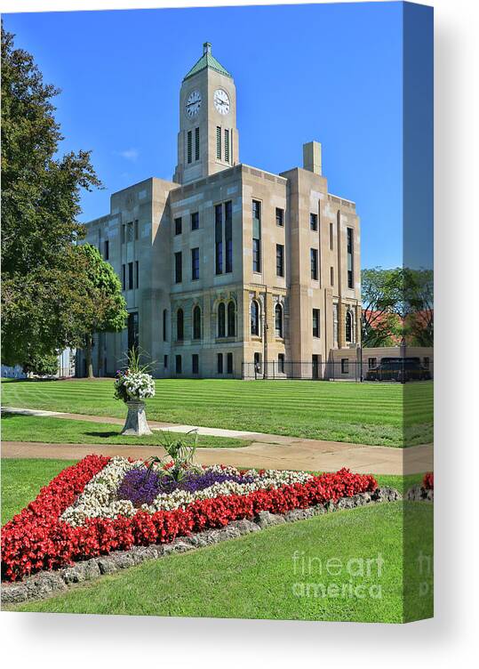 Erie County Canvas Print featuring the photograph Erie County Courthouse Sandusky Ohio 2075 by Jack Schultz