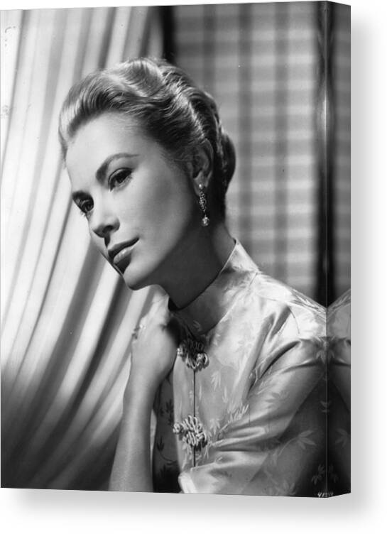 People Canvas Print featuring the photograph Grace Kelly by Keystone