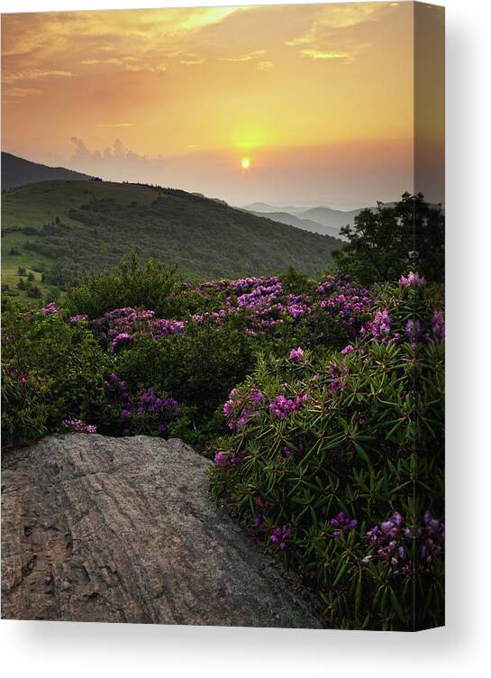 Scenics Canvas Print featuring the photograph Sunset On The Appalachian Trail by Jerry Whaley