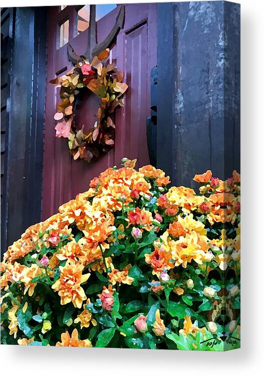 Fall Canvas Print featuring the photograph Wreath and Mum by Tom Johnson