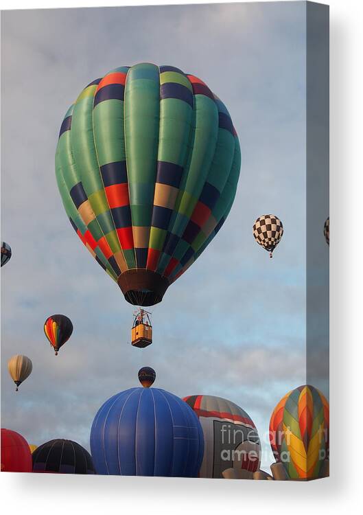 Albuquerque Canvas Print featuring the photograph Albuquerque International Balloon Festa 5 by L Bosco