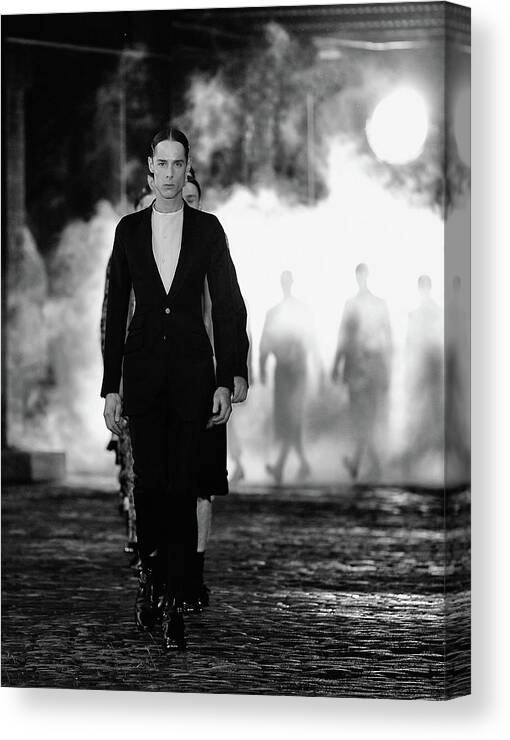 Vertical Canvas Print featuring the photograph Alexander Mcqueen - London Collections by Gareth Cattermole