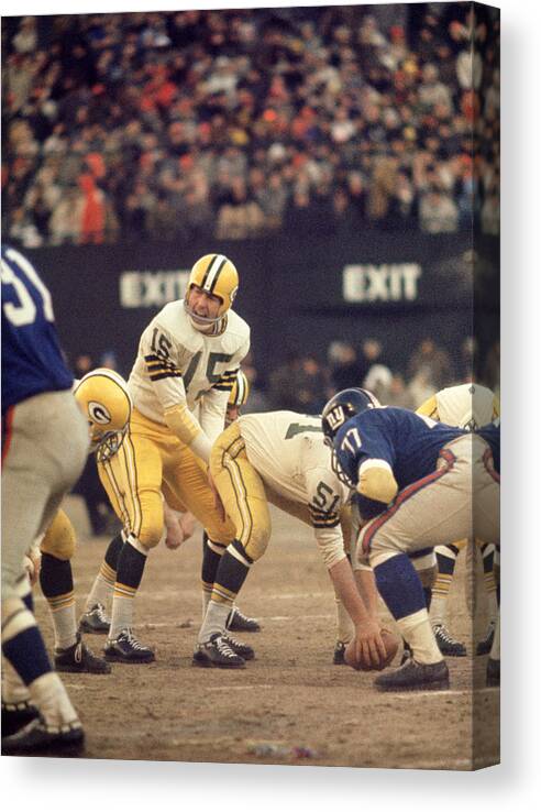 Marvin Newman Canvas Print featuring the photograph Bart Starr Calls Out The Snap by Retro Images Archive
