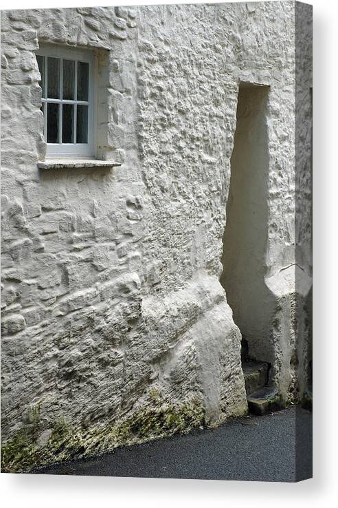 House Canvas Print featuring the photograph On Lostwithiel Street Fowey by Jerry Daniel
