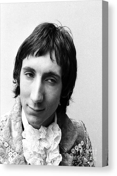 Pete Townshend Canvas Print featuring the photograph The Who Pete Townshend 1967 by Chris Walter